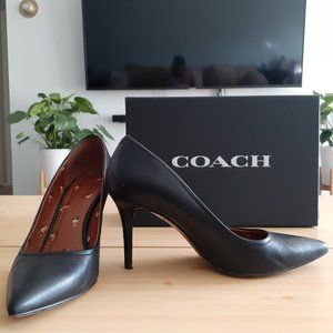 Coach Waverly Pumps - Size 9